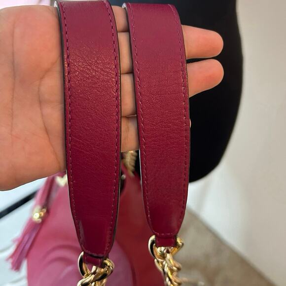 ⁀➷ Valentino by Mario Valentino Pink Leather Chain Strap Shoulder Purse (HB-19) - Picture 9 of 13